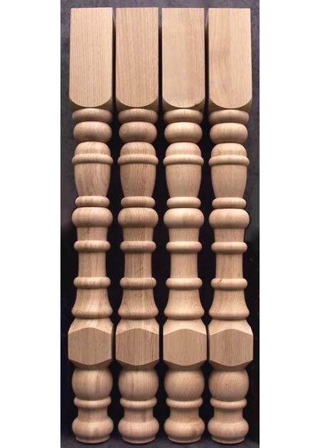 Pied de table bois avec partie carrée en bas pour liaison, TL11